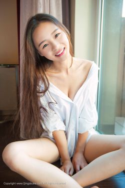 结婚礼服